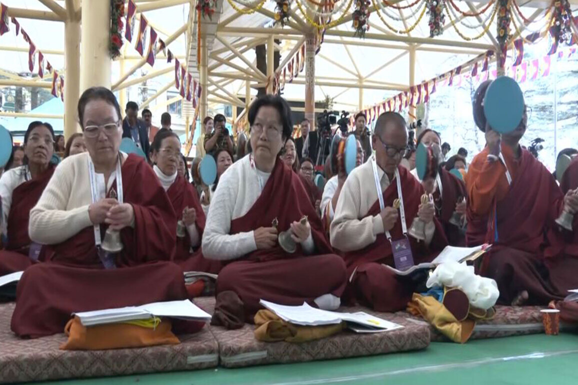 Core group for Tibetan cause organises long life prayers for Dalai Lama in Mcleodganj