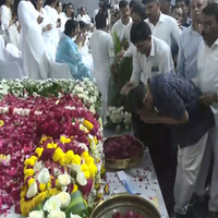 Arvind Kejriwal meets family of Vijay Rupani in Rajkot, pays tribute