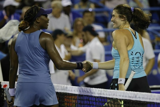 WTA roundup: Venus Williams loses in singles return