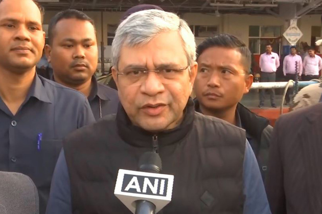 PM Modi's gift to West Bengal: Ashwini Vaishnaw ahead of Vande Bharat Sleeper Train inauguration in Malda