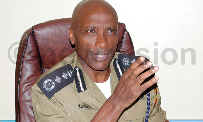 Police clarifies on Kayihura 'appointment' Police clarifies on Kayihura 'appointment'