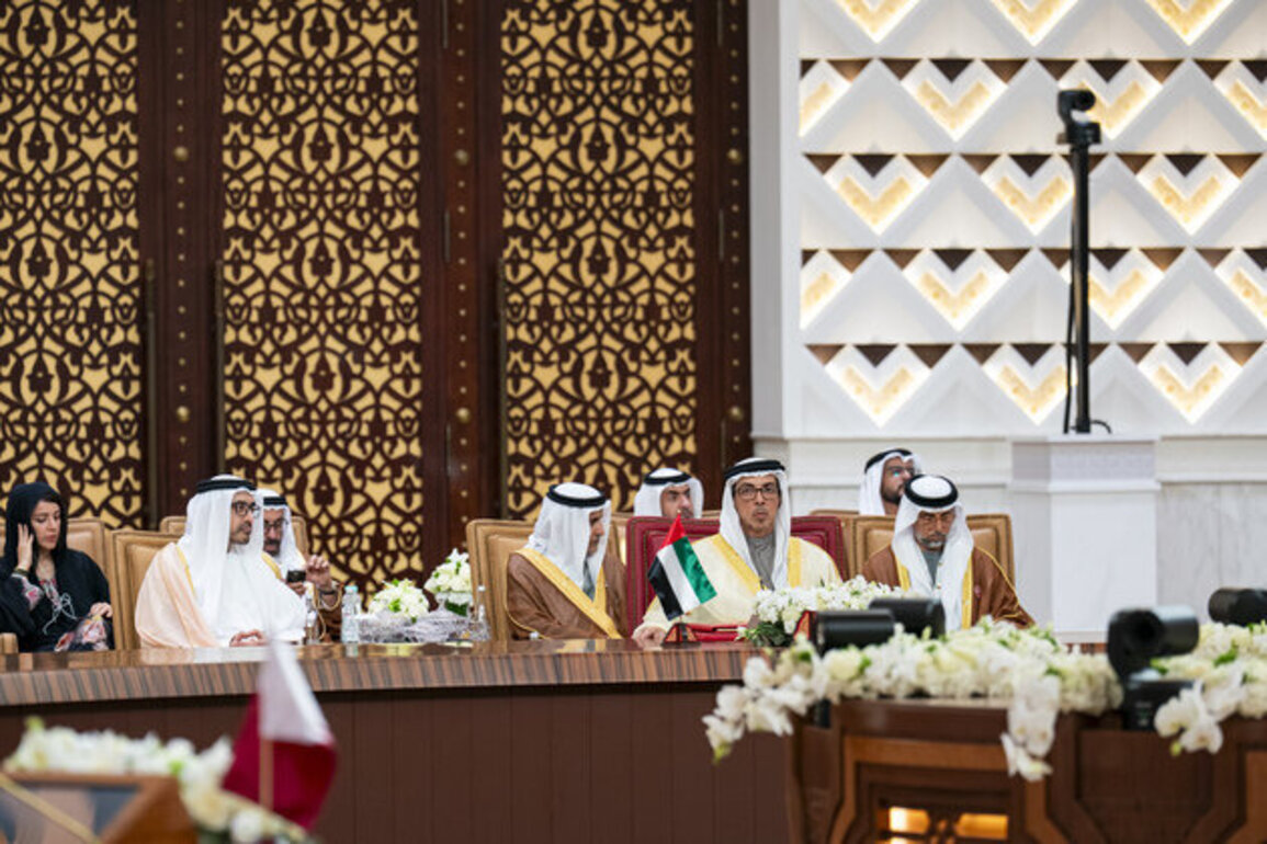 Mansour bin Zayed participates in 46th GCC Summit in Bahrain