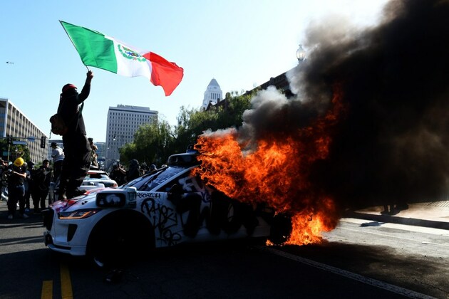 Arrest the rioters and shift ICEs focus to criminals