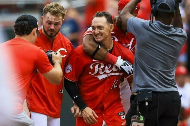 MLB roundup: Reds end Brewers' franchise-record win streak