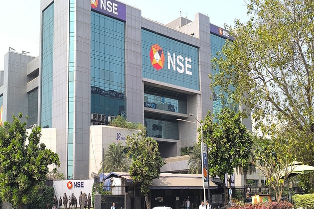 Sensex, Nifty open in green despite FPI outflows and war concerns