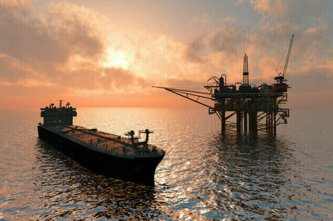 India likely to buy more Russian oil in coming months  Bloomberg