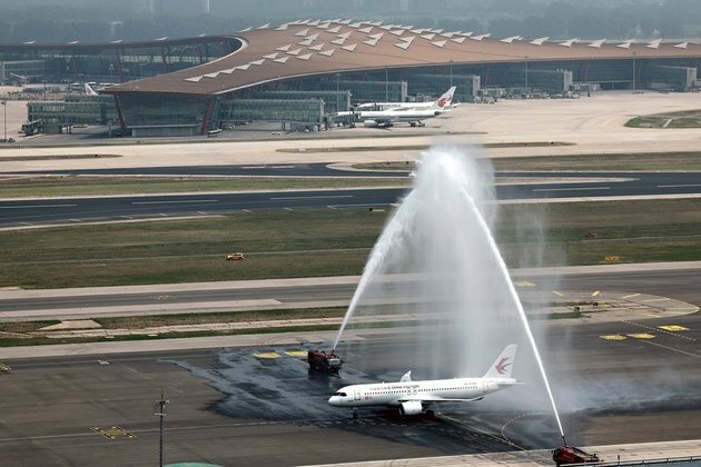 Xinhua Headlines: China&#039;s C919 jetliner goes into commercial operation