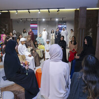 Latifa bint Mohammed meets with artisans, emerging entrepreneurs at Dubai Design Week marketplace