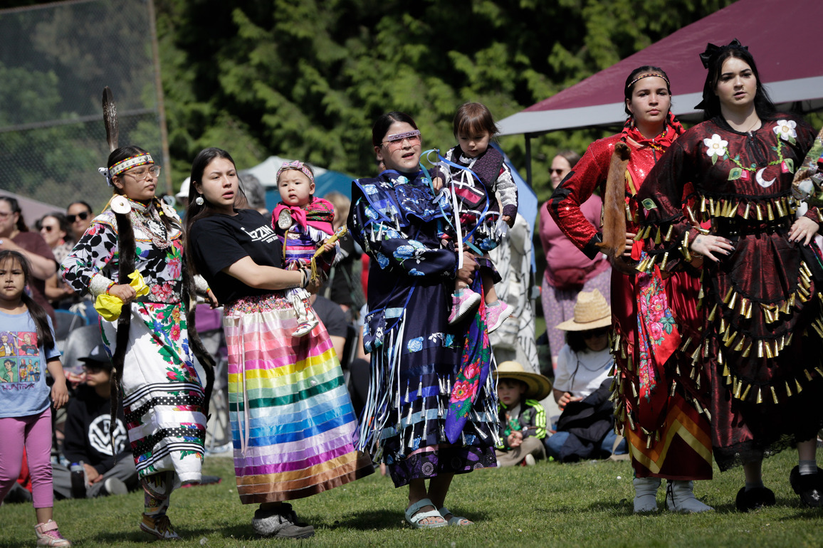 CANADA-BRITISH COLUMBIA-VANCOUVER-MOTHER'S DAY-CELEBRATION