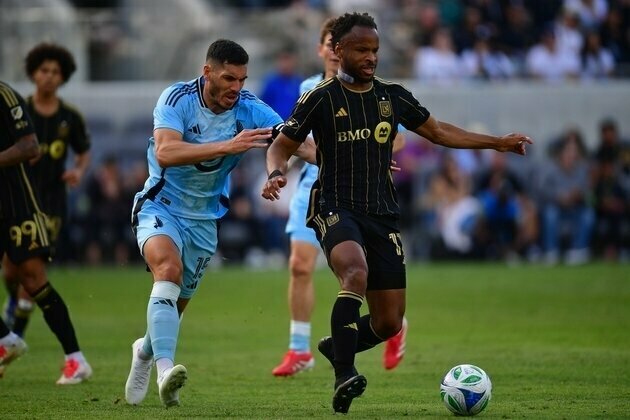 Jeremy Ebobisse plays hero as LAFC tops Minnesota United 1-0