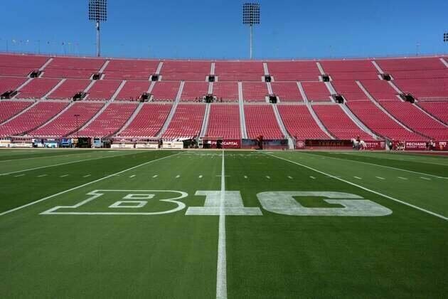 Report: Big Ten's $2.4B investment deal off without Michigan, USC