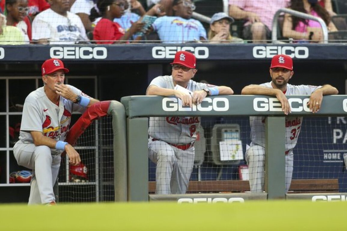 Cardinals turn to Wade LeBlanc in opener vs. Diamondbacks