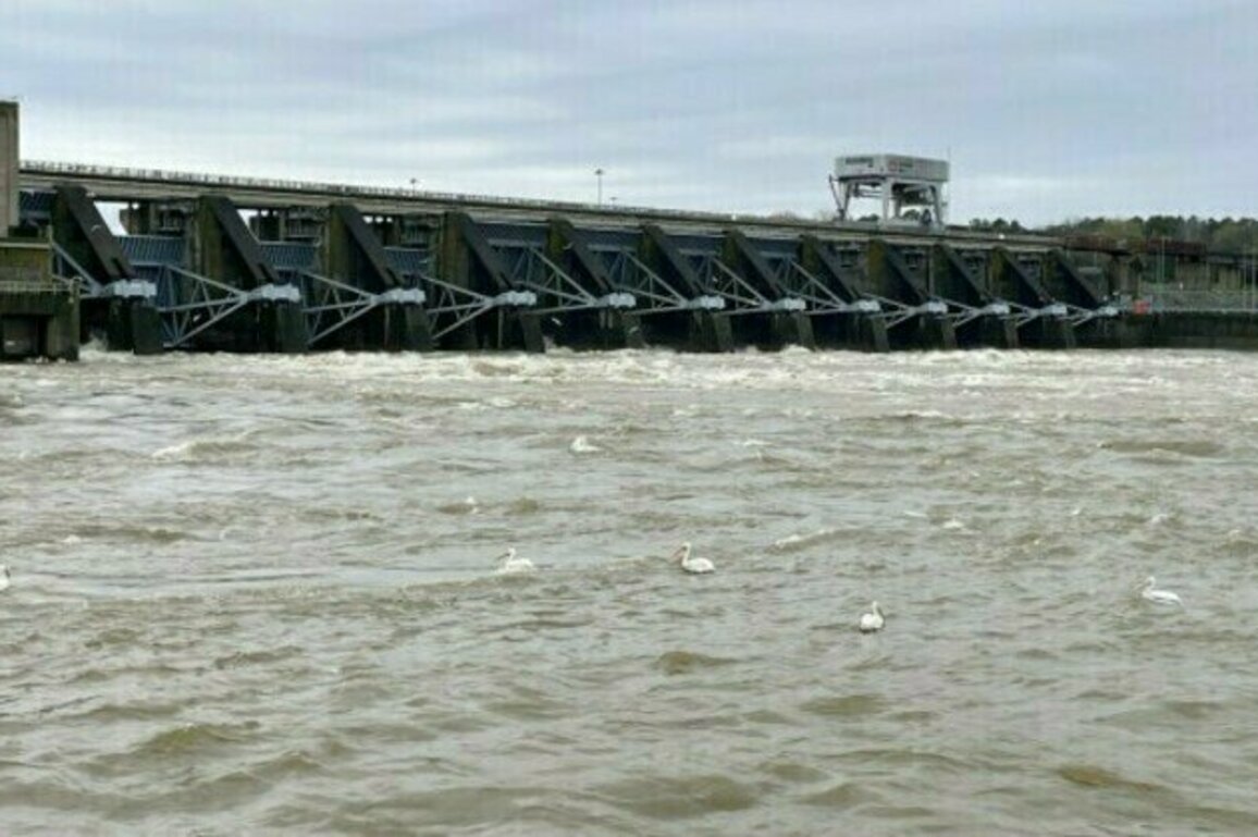 Corps of Engineers managing water runoff in Cumberland River Basin