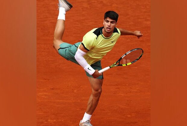 Carlos Alcaraz dominates Alexander Shevchenko, begins quest for third consecutive Madrid Open title