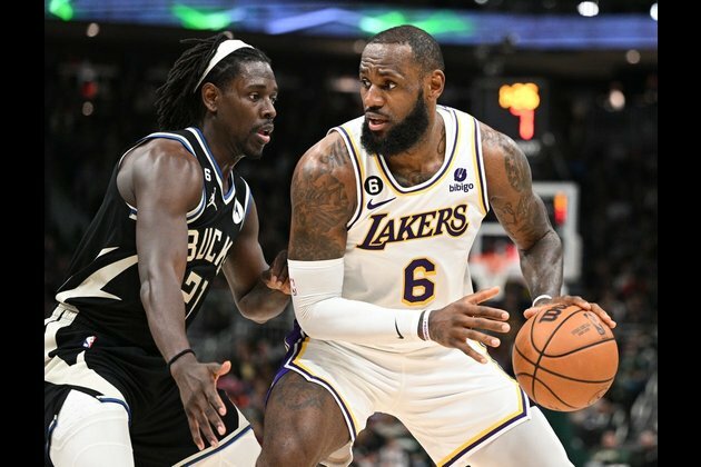 LeBron James passes Magic Johnson for sixth in assists