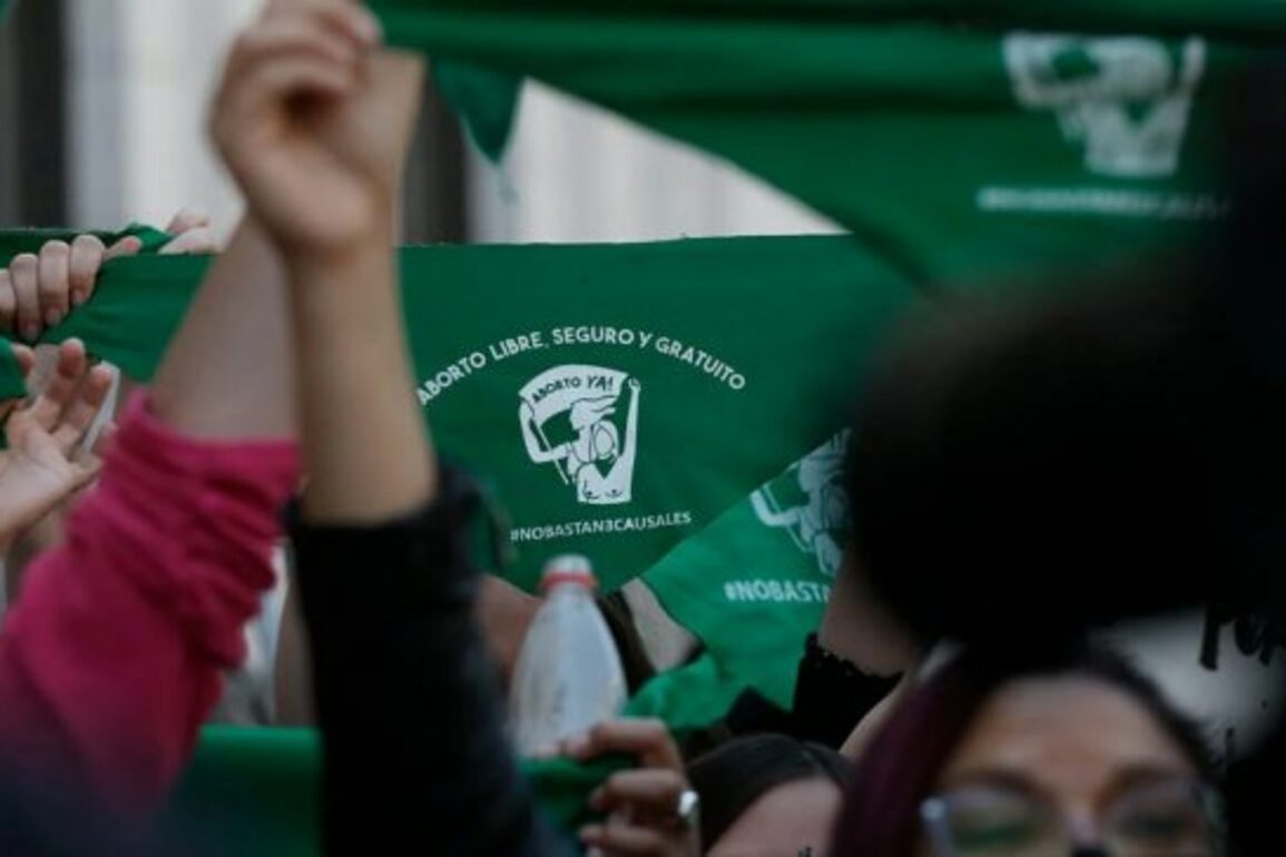 Chilean Government Reactivates Debate on Legal Abortion - Havana Times