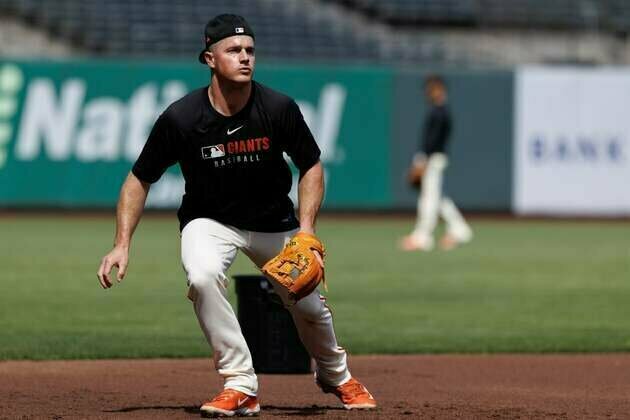 Giants activate 3B Matt Chapman (hand) from IL