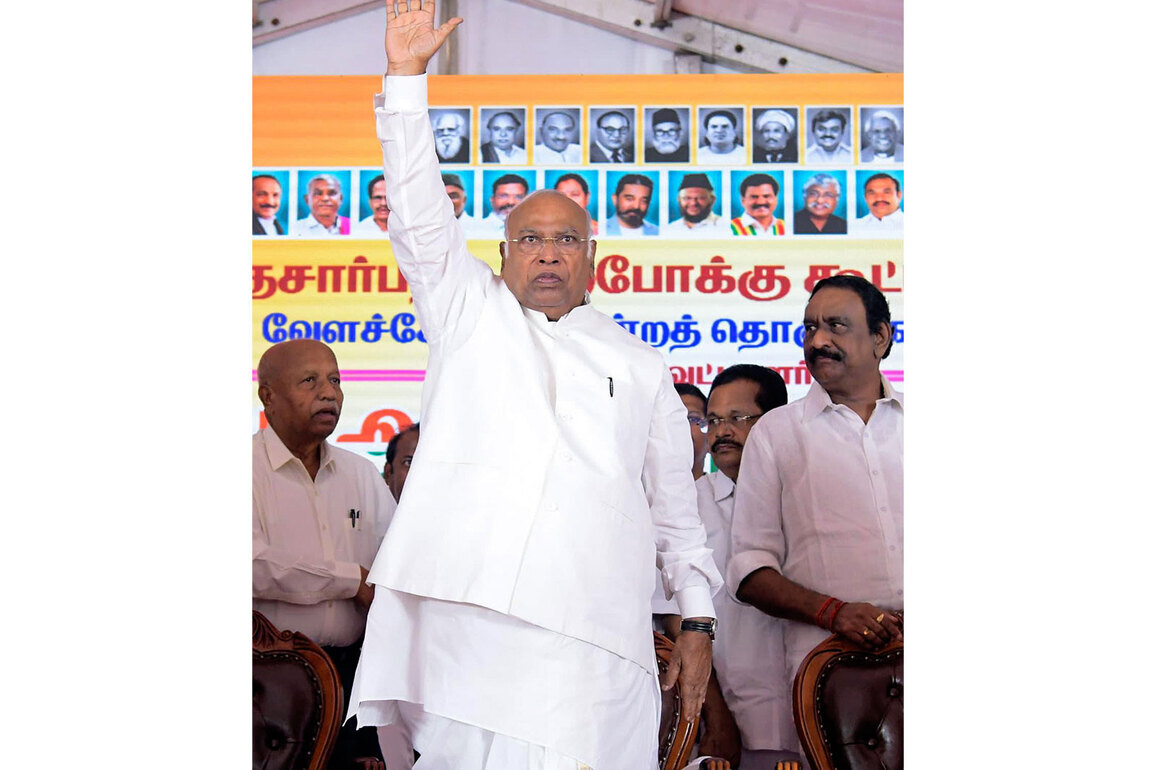 "Branded students as deep state agents, Pakistanis": Kharge slams Centre amid CBSE, NEET mess