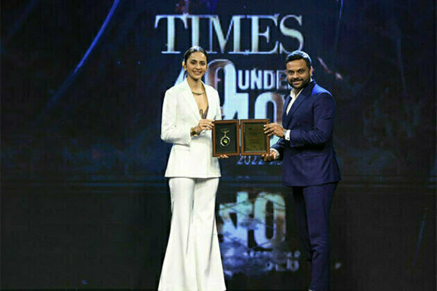 EduBridge CEO, Girish Singhania felicitated at Times 40 Under 40