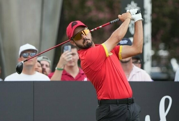 Abraham Ancer ascends into share of lead at LIV Golf Adelaide