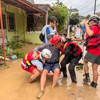 Typhoon Kalmaegi hits Philippines, killing at least 26