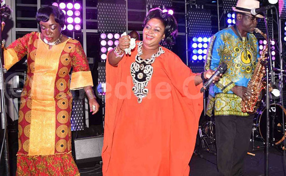 Afrigo Band ng'ekuba abadigize omuziki mu lukung'aana lwa UNAA Cause e Washington Afrigo Band ng'ekuba abadigize omuziki mu lukung'aana lwa UNAA Cause e Washington