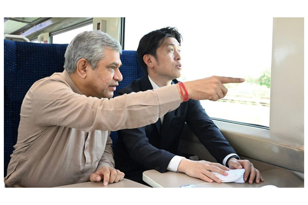 Union Minister Ashwini Vaishnaw, Japanese Minister Nakano inspect Surat, Mumbai sites of Bullet train project