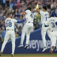 MLB roundup: Jays top Angels in 11th for 7th straight win