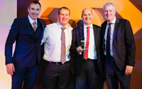 Lakes Bathrooms wins supplier award at Graham conference
