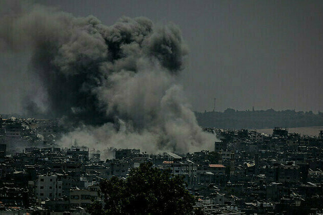 Hamas says ready for complete end to the war  AP
