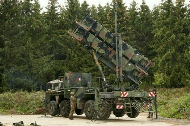 Germany looking to secretly buy US arms for Ukraine  Bild