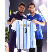 "Idolo": Kuldeep Yadav opens up on his encounter with Lionel Messi
