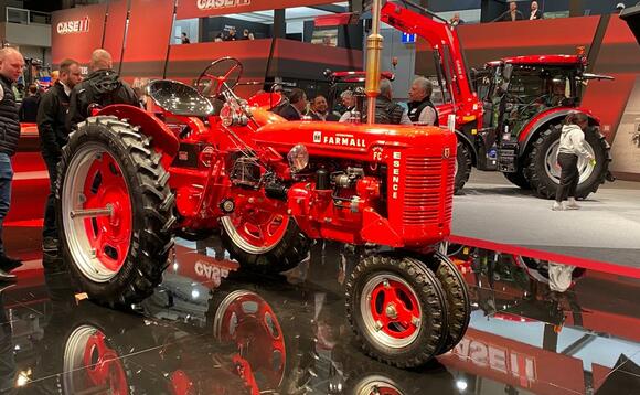 Case live at agritechnica 580x358.jpg