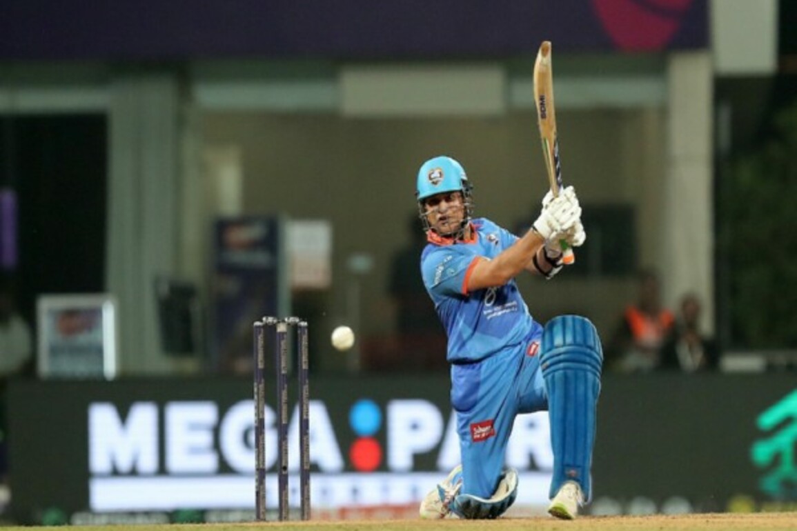 Sachin Tendulkar Foundation Kids share field with cricket greats at DY Patil Stadium for International Masters League