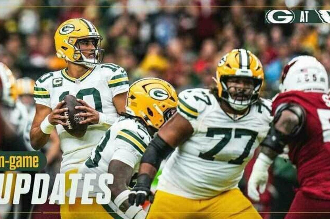 Cardinals lead Packers 13-6 at halftime