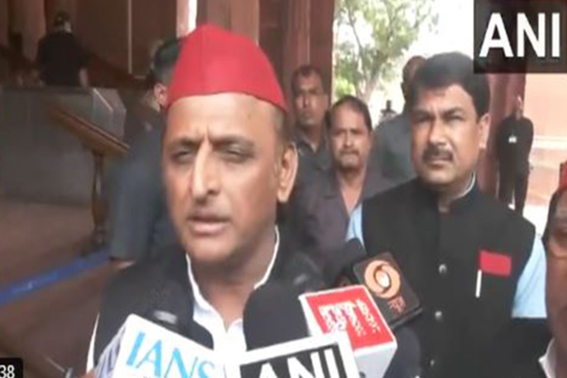 Votes were looted in Milkipur by-elections: SP Chief Akhilesh Yadav