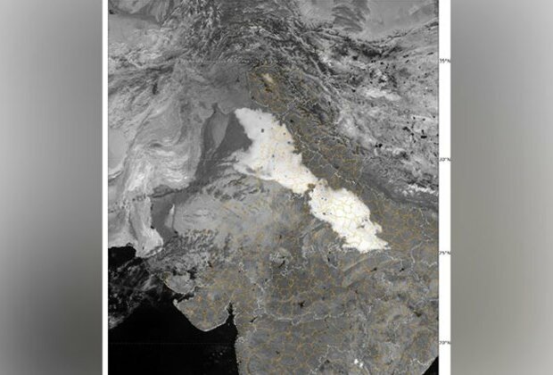 IMD Satellite imagery shows dense fog blanket over Northern India