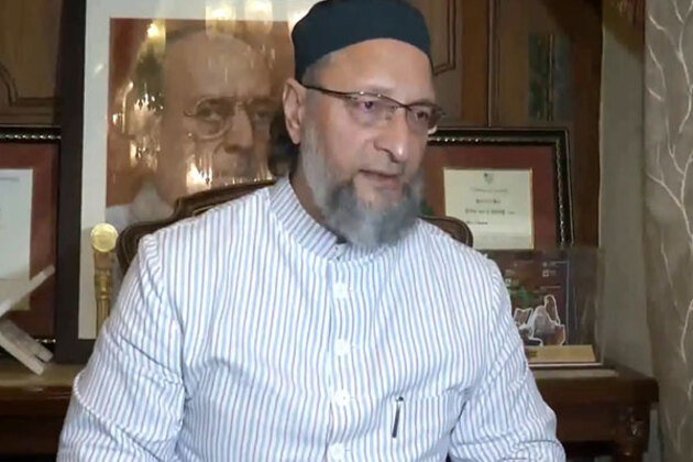 "Great insult to freedom struggle": Owaisi criticises PM Modi for praising RSS that spreads "hatred"