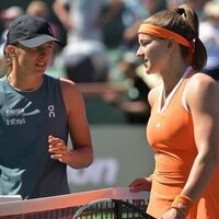 Desert queen Iga Swiatek moves into quarters at Indian Wells