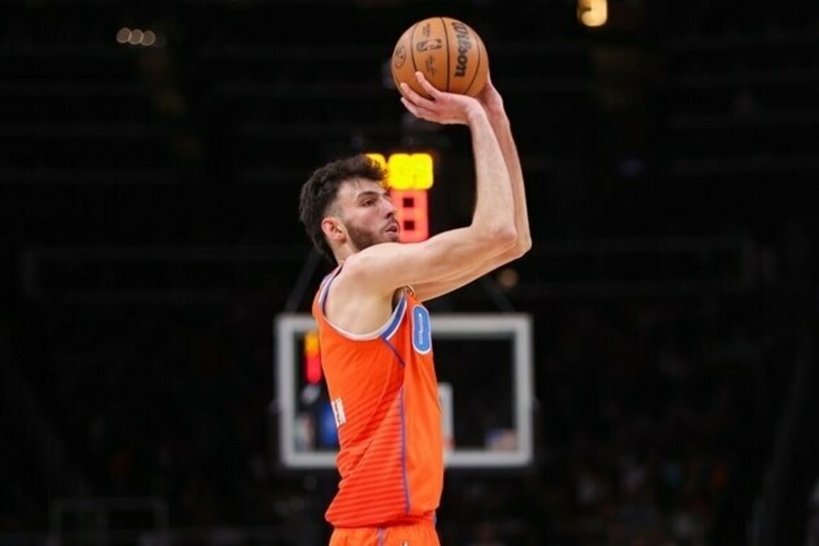 Thunder's Chet Holmgren (ankle) out vs. Spurs