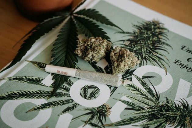 onsumers can now order cannabis via Uber Eats app