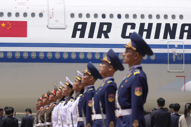 DPRK-PYONGYANG-CHINA-XI JINPING-STATE VISIT-ARRIVAL-WELCOME