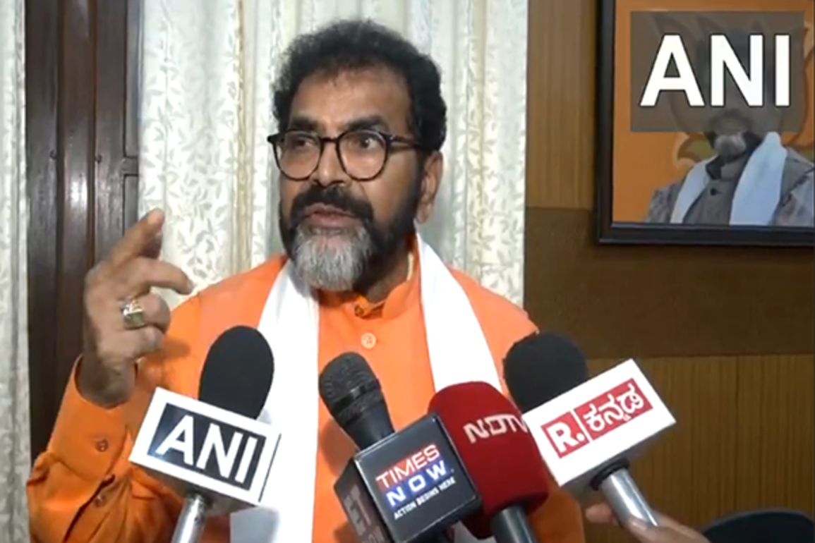 "People are confused, Siddaramaiah lied for vote bank politics": BJP's Narayanaswamy rejects Karnataka Cabinet's internal reservation formula