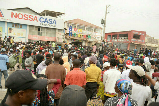 Fuel price hike sparks deadly unrest in Angola