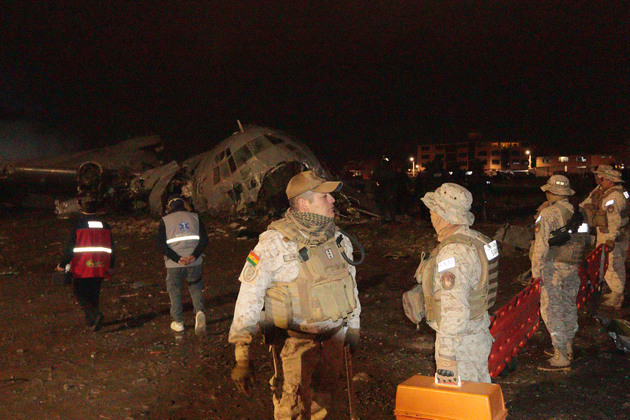 (SpotNews) BOLIVIA-EL ALTO-MILITARY PLANE-CRASH