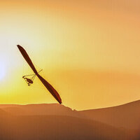 Ukrainian draft dodger makes mountain escape in plane 