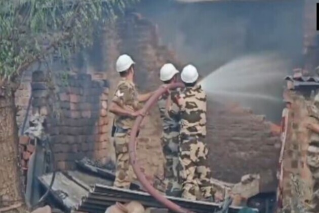 Massive fire erupts at firecracker warehouse in Bhopal