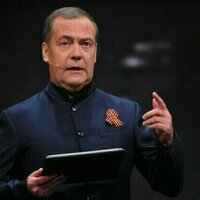 Trumps WWII claim is pompous nonsense  Medvedev