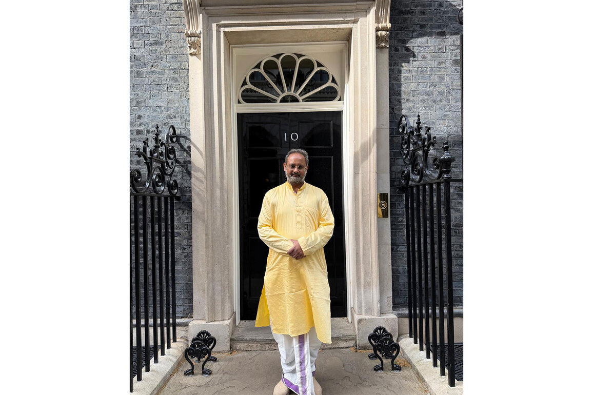 AWGP Youth Icon Dr. Chinmay Pandya bridges Indian culture and ethical AI from the UK PM's residence to London peace conclave