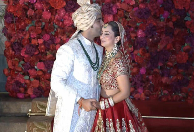 Aadar Jain ties knot with Alekha Advani in traditional ceremony